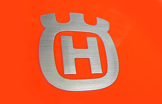 Husqvarna Logo Color