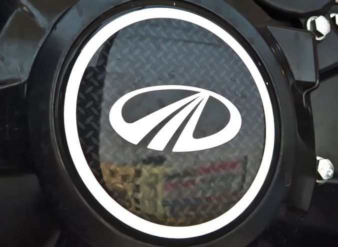 Mahindra Motorcycle logo